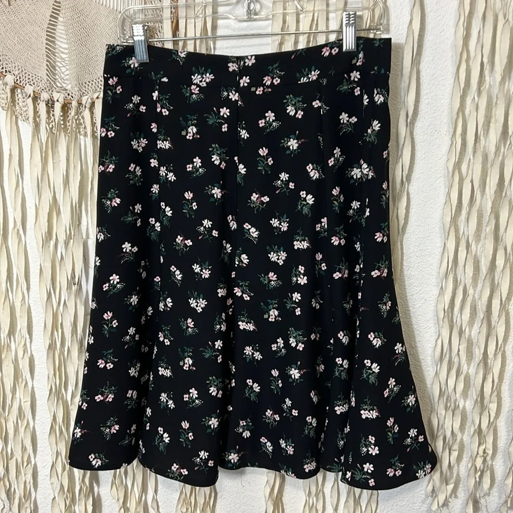 Kate Spade Flora Crepe Skirt Size 8